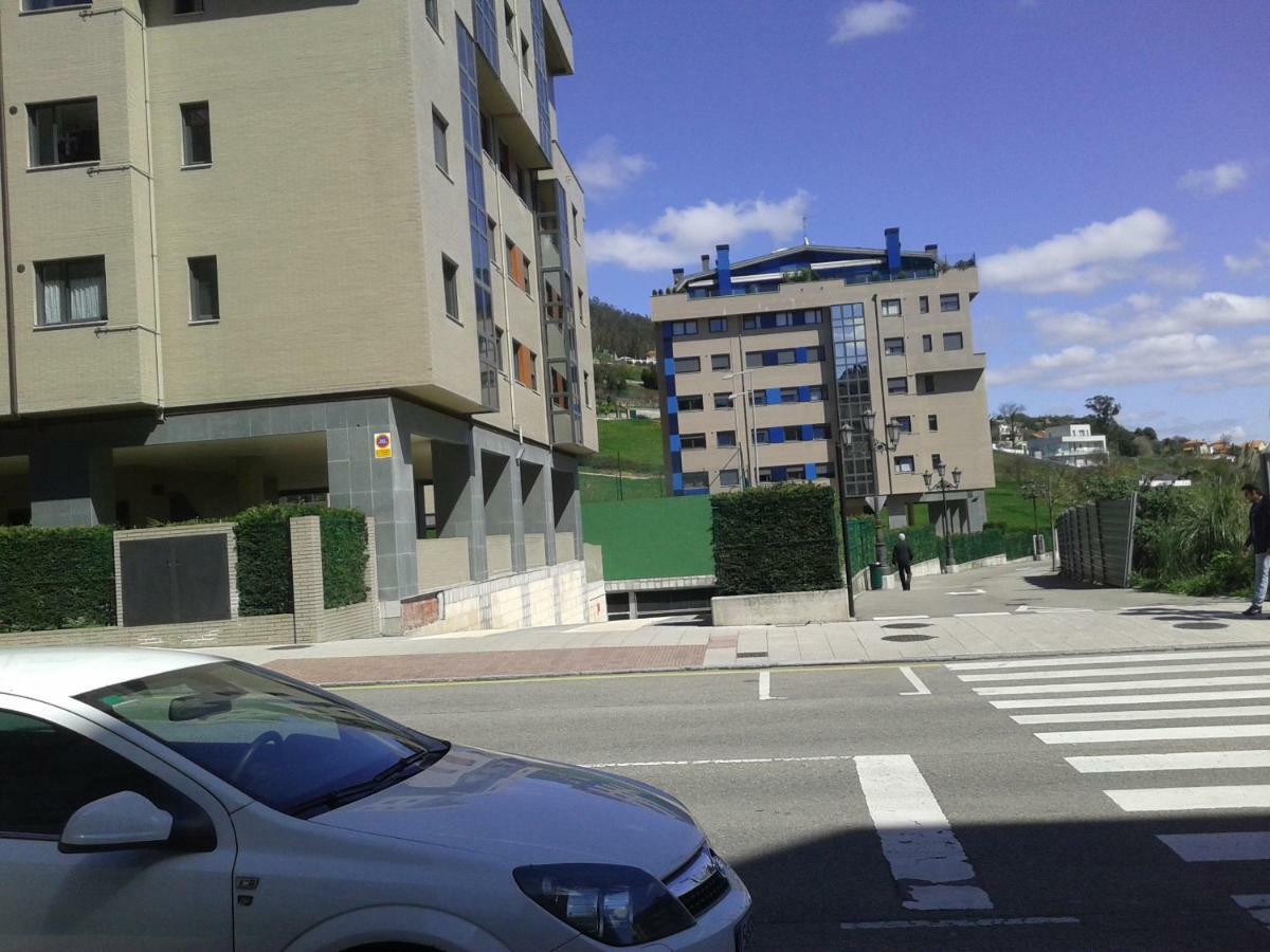 Torre De La Fuente Aprtovistas Piscina Parking Apartment Oviedo Exterior photo